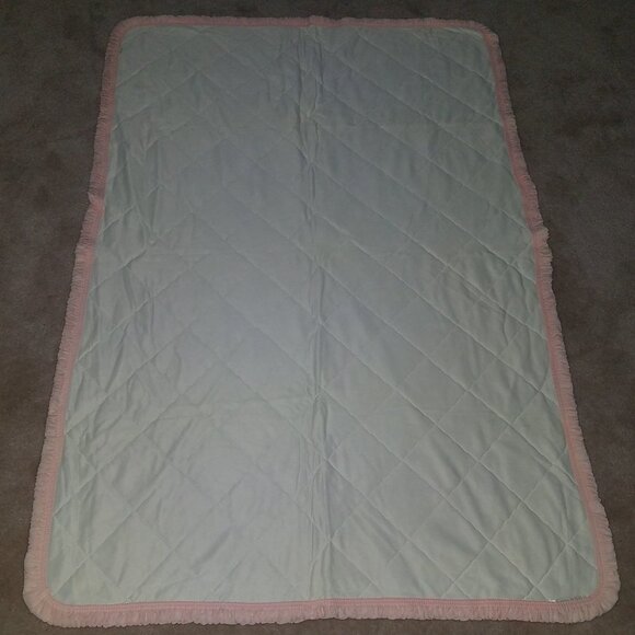 Pink White Quilted Comforter Crib Baby Girl Blanket Ruffled Edges - Picture 4 of 7